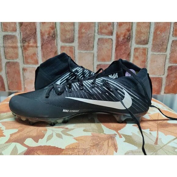 Nike Vapor Untouchable 2 Black Football Cleats Black Men\'s Size 14.5
